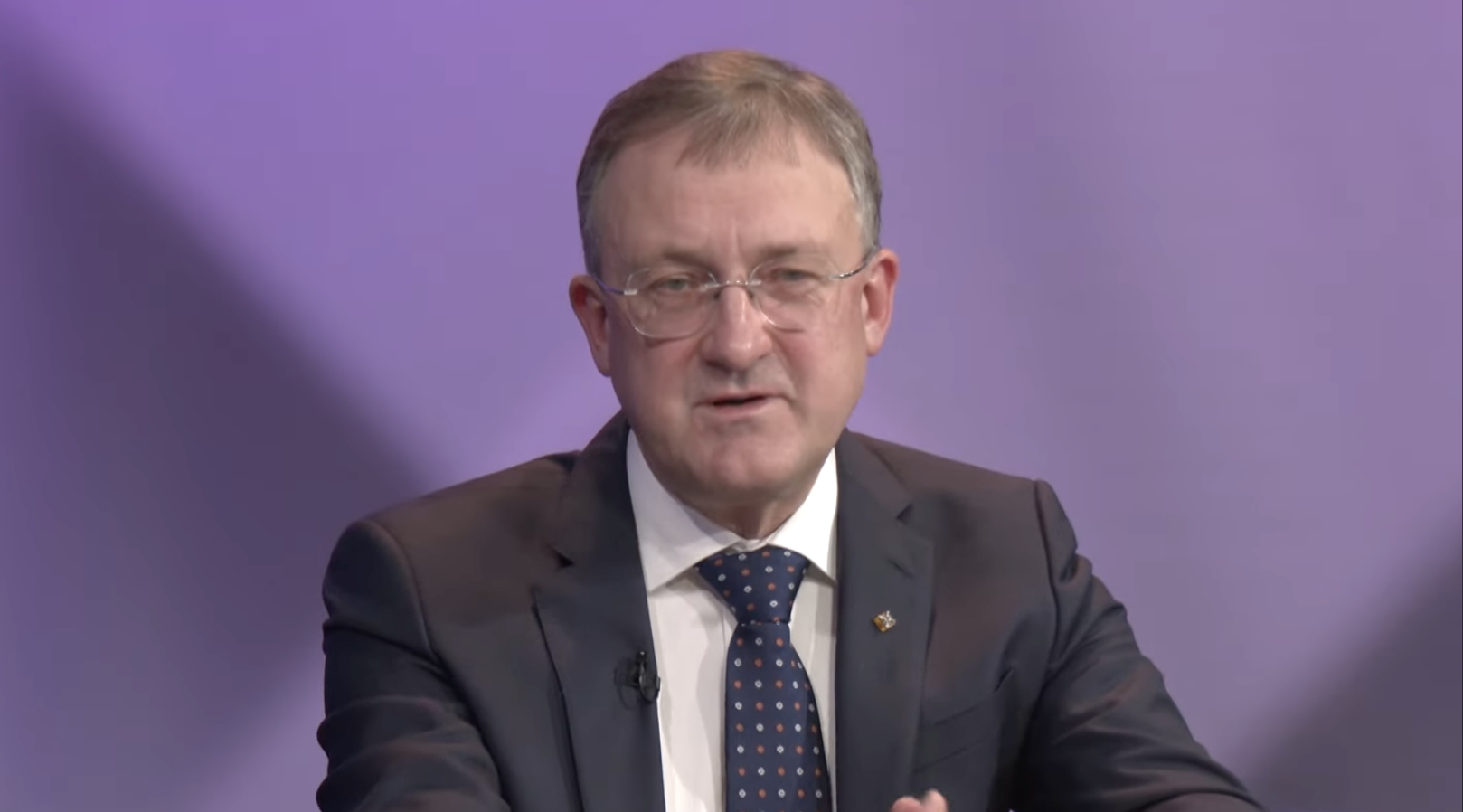 Kardiologs brīdina: Pēc pirts mesties āliņģī ir ekstrēmi