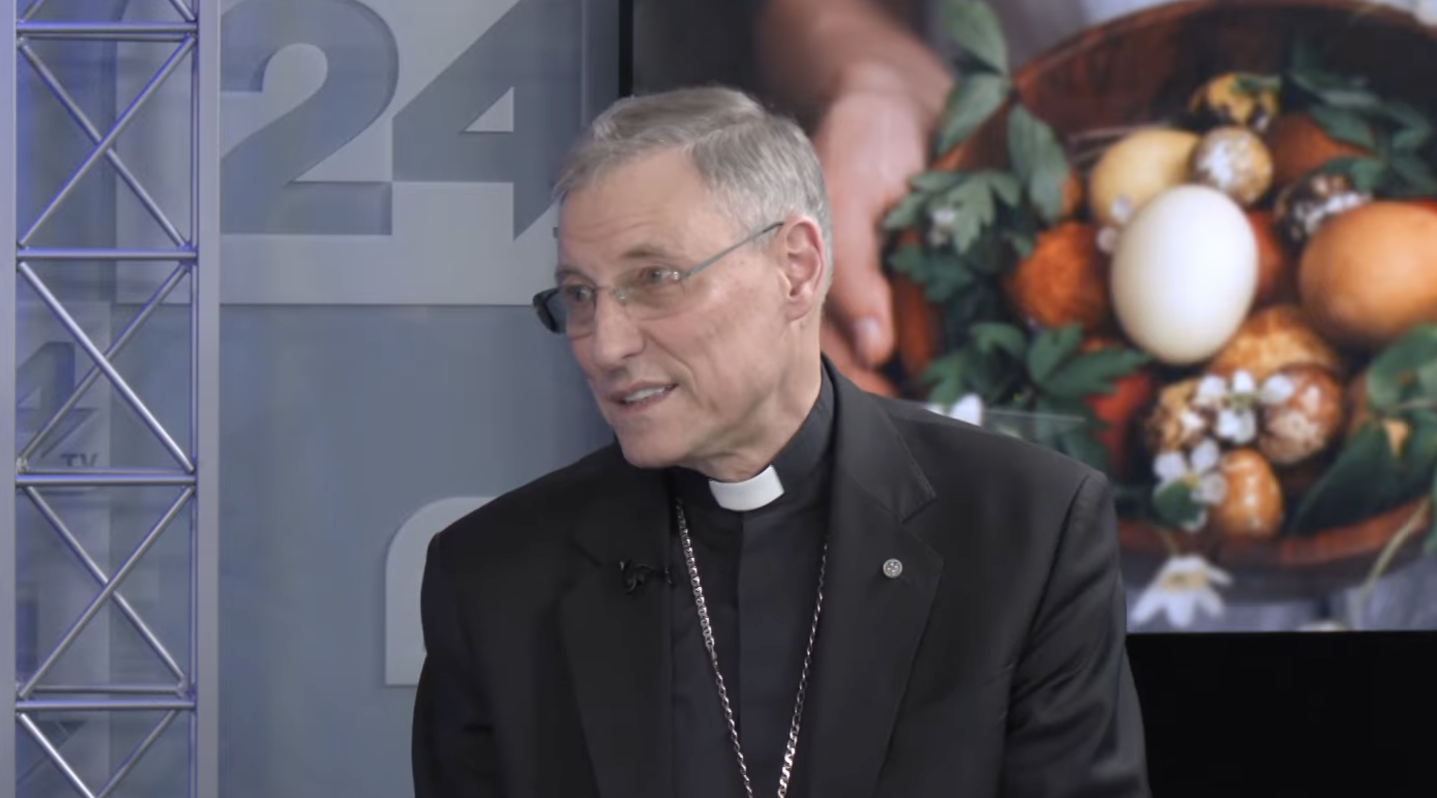 Arhibīskaps metropolīts Stankevičs: Baznīca neidentificē sevi ne ar vienu partiju, jo baznīcas locekļi ir visās partijās